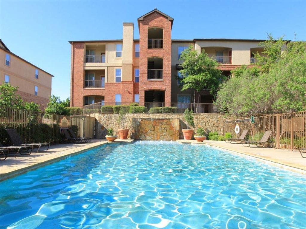 Avery - Pool - Photo 6 of 22