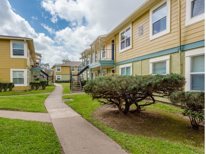 Cantera Apartments Houston 725+ for 1, 2 & 3 Bed Apts