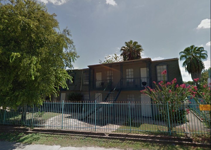 Rolling Wood Houston 1095+ for 1 & 2 Bed Apts