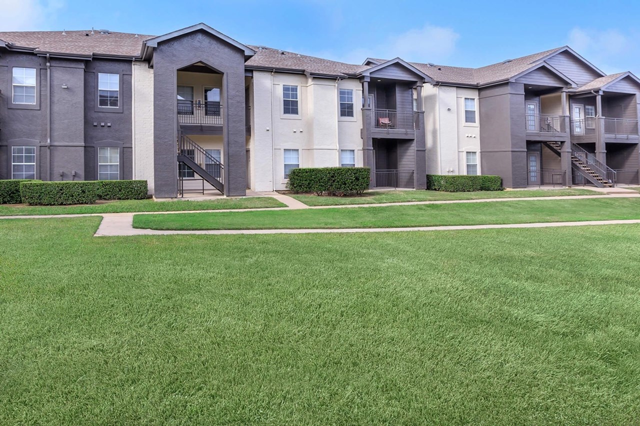 Cooper Denton - Denton, TX - Photo 1 of 22