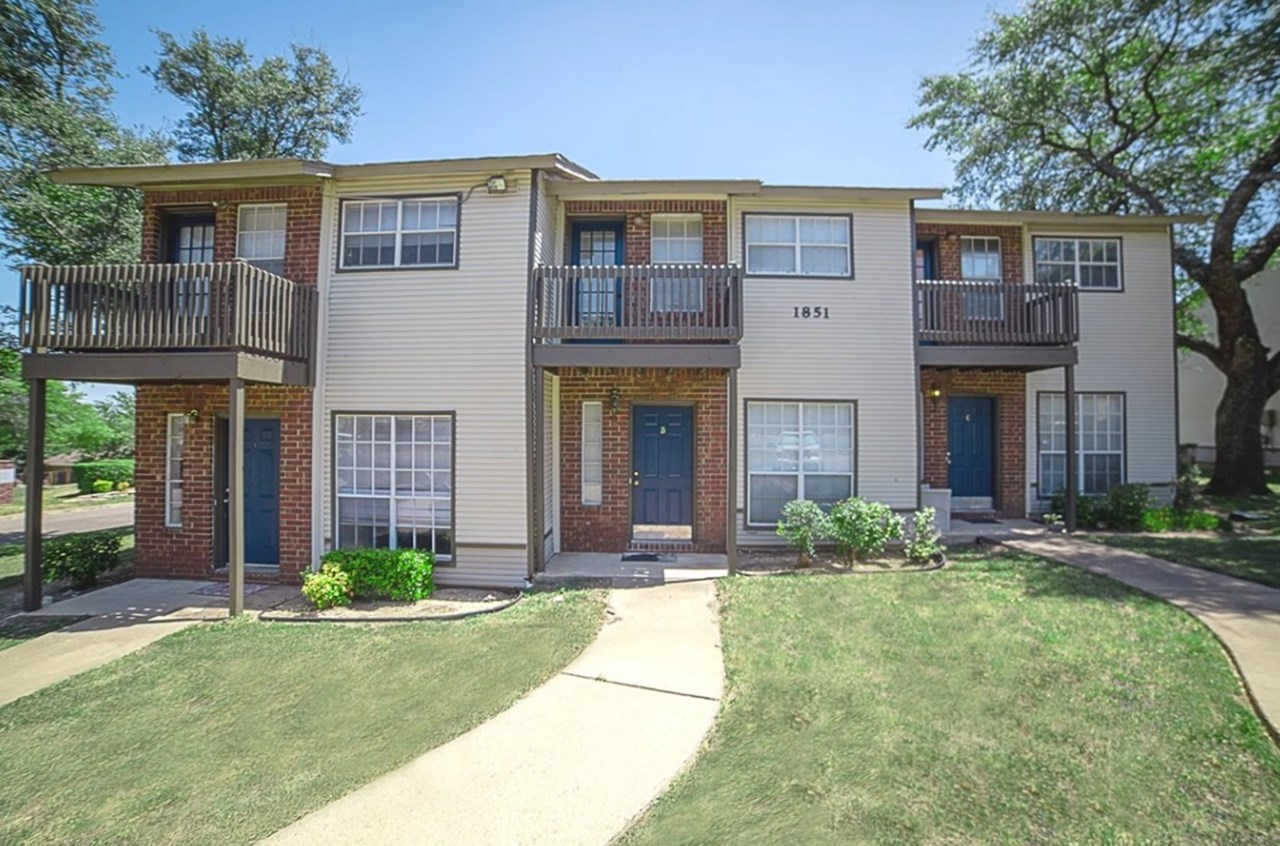 River Crossing Townhomes - Austin, TX - Photo 1 of 13