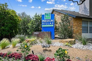 Preston Villas Apartments Dallas Texas