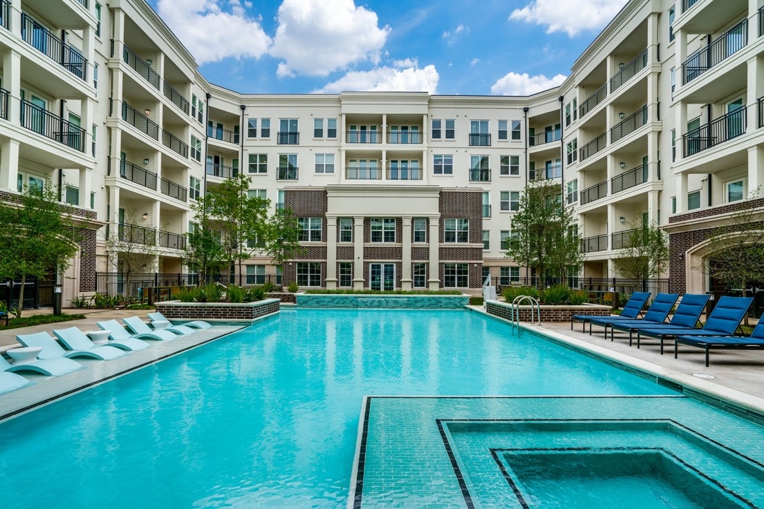Epoch on Eagle Denton 1405+ for 1 & 2 Bed Apts