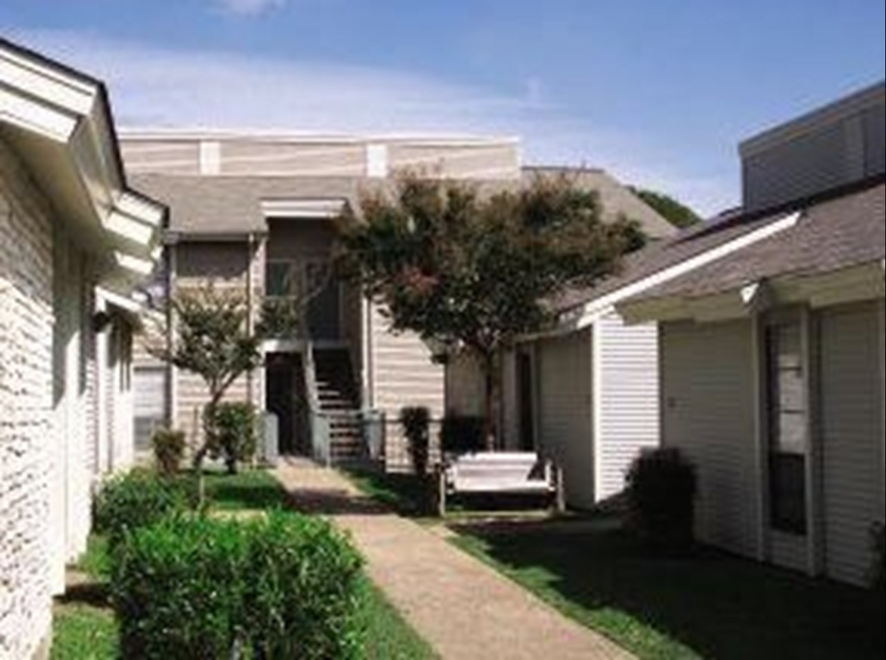 Trails at Vintage Creek - Exterior 1 - Photo 3 of 8