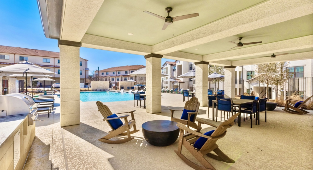 Carriage Homes on the Lake II - BBQ - Photo 7 of 20
