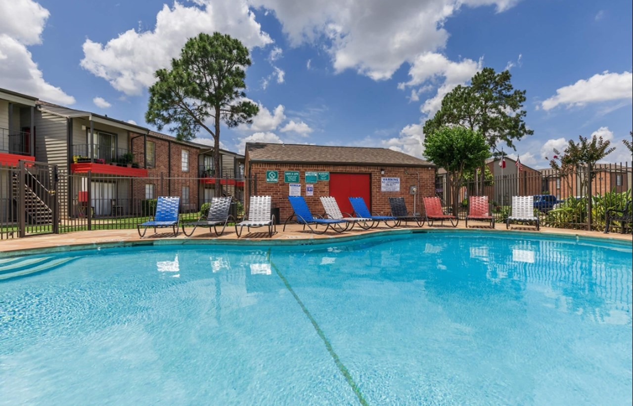 Willow Bend - Houston, TX - Photo 1 of 10