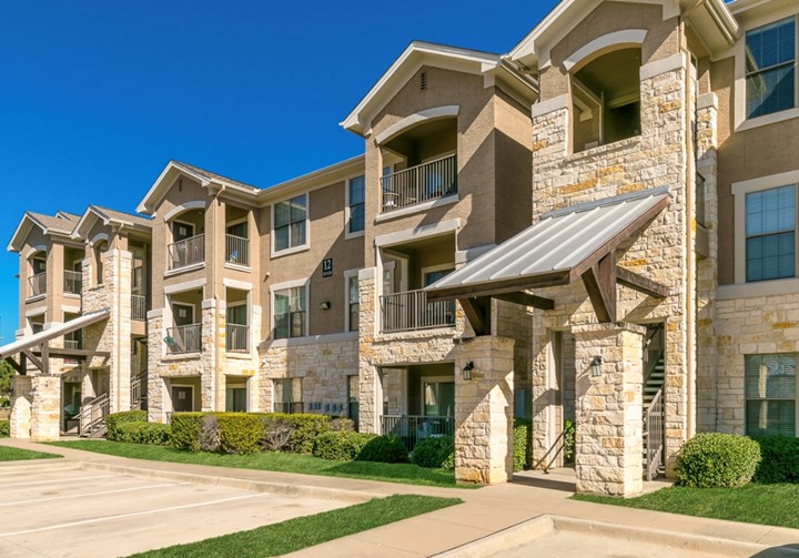 Dry Creek Ranch I & II Northlake 1219+ for 1, 2 & 3 Beds