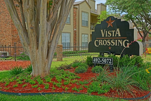 Vista Crossing Apartments