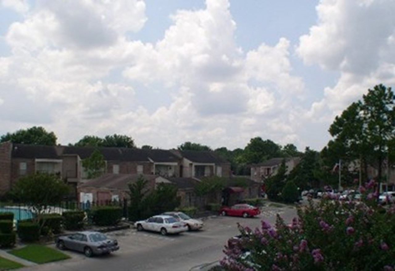 Willow Bend - Houston, TX - Photo 1 of 9