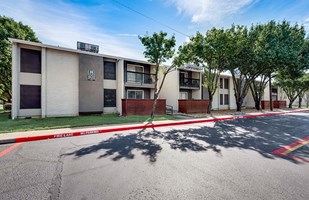 The Loop Apartments Denton Texas