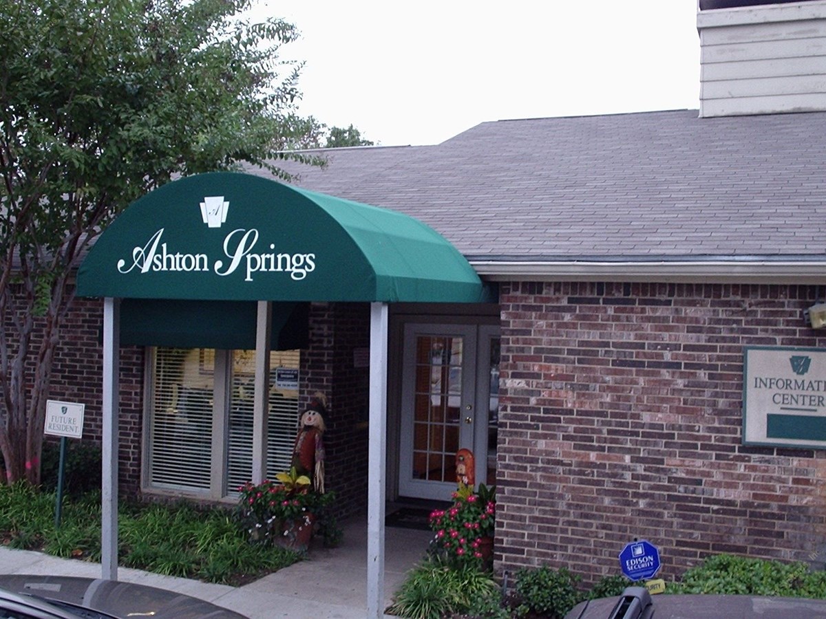 Bella Palms Apartment