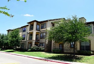 Rush Creek Apartments Arlington Texas