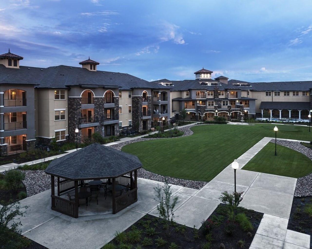 Aviva Fort Worth - Fort Worth, TX - Photo 1 of 12