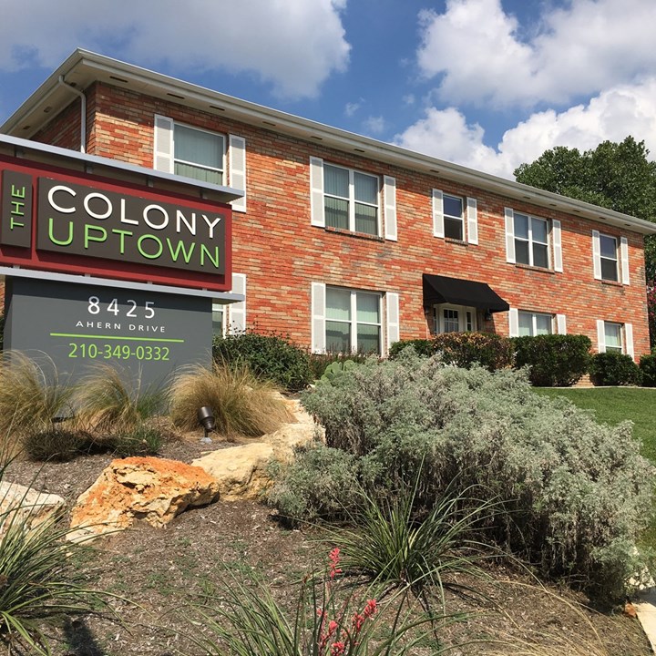 Colony Uptown San Antonio 1059+ for 1 & 2 Bed Apts