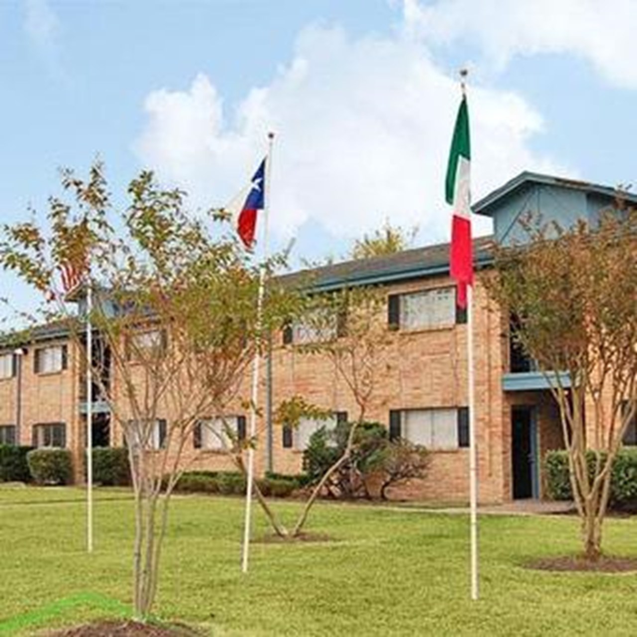 Red Pines - Pasadena, TX - Photo 1 of 28