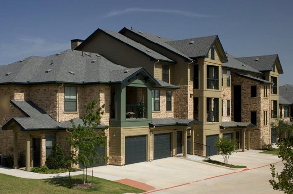 Lakeside Villas