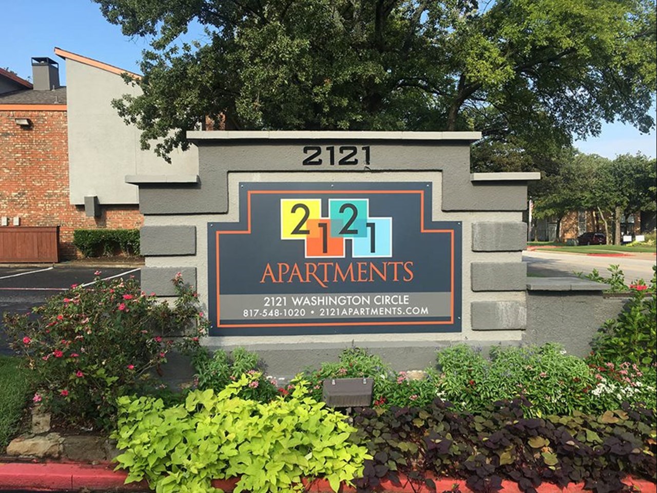 2121 - Arlington, TX - Photo 1 of 24