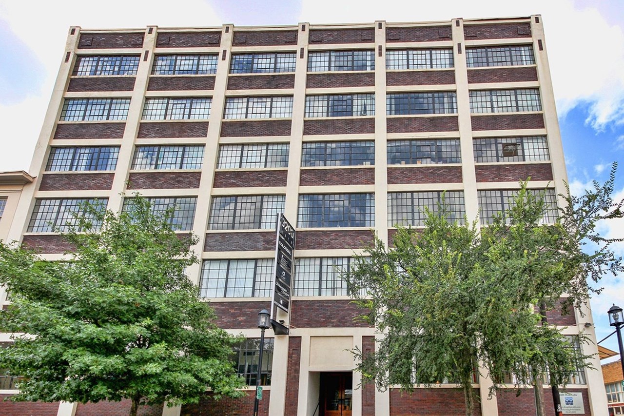 3200 Main - Dallas, TX - Photo 1 of 9