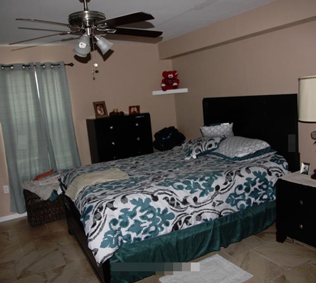 Palms Apartments & Townhomes - Bedroom - Photo 8 of 8
