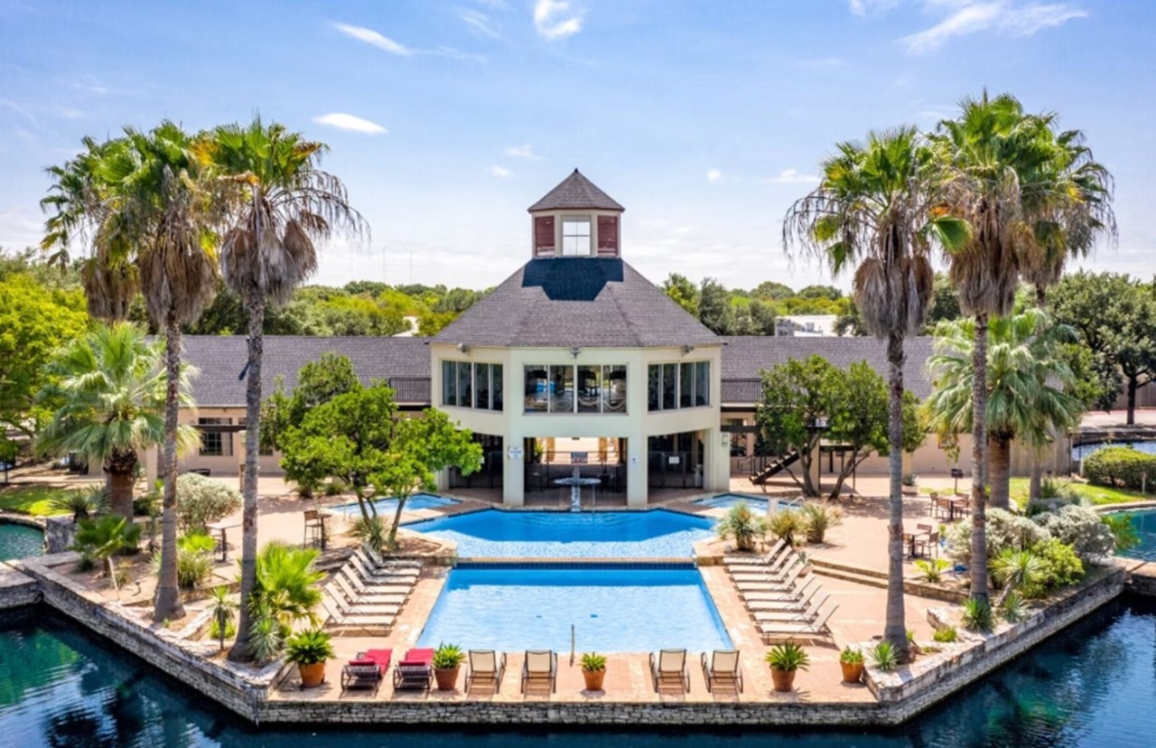 Algarita Lakeside - San Antonio, TX - Photo 1 of 11