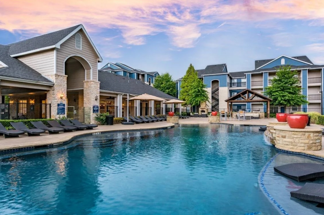 Leonard Denton 1499+ for 1, 2, 3 & 4 Bed Apts