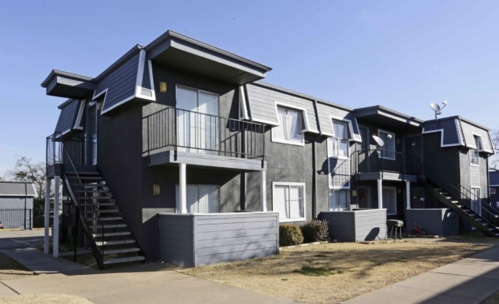 Ascent at Midtown - Exterior - Photo 3 of 10