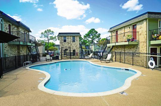 Finley Square Apartment