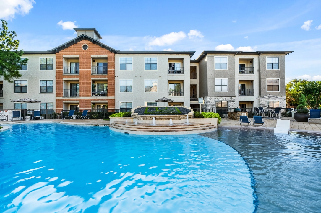 Evergreen at Sterling Ridge The Woodlands 1100+ for 1, 2 & 3 Beds