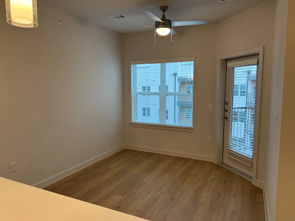 Park South - Living - Photo 7 of 12