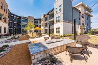 Axis at Watters Creek Apartments Allen Texas