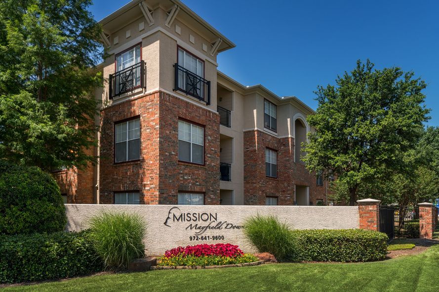 Mission Mayfield Downs Grand Prairie 1139+ for 1, 2 & 3 Beds