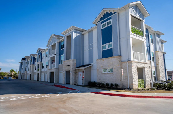 Reserve at Ventana Lakes
