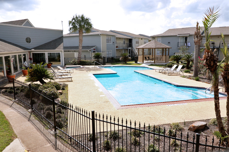 Ashford Briar Point Houston 873+ for 1, 2 & 3 Bed Apts