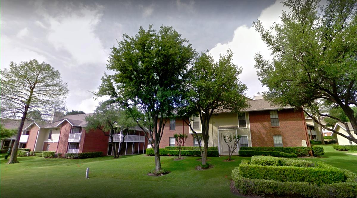 Vistas at Hackberry Creek Irving 1089+ for 1 & 2 Beds