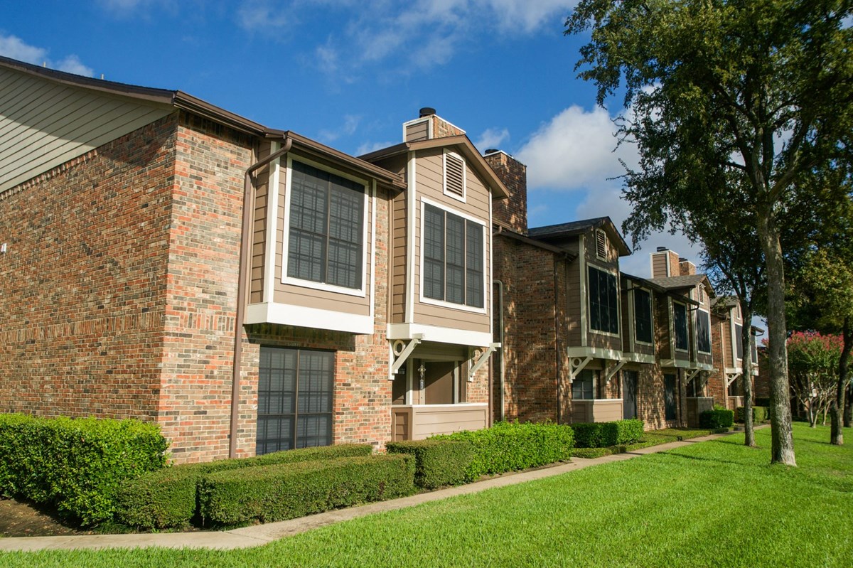 Town Creek Apartment