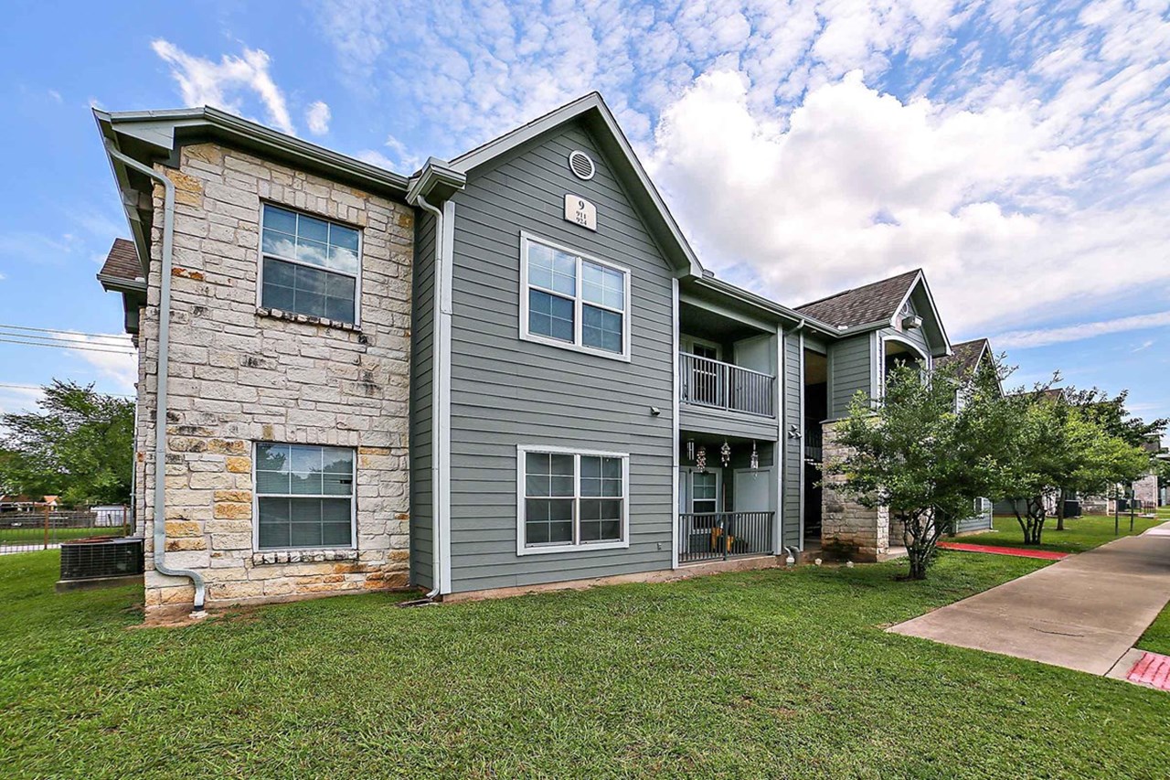 Grove Place - Austin, TX - Photo 1 of 21
