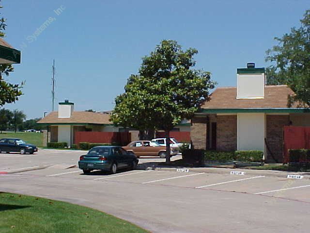 Brookwood Fourplexes Apartment