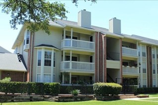 Villas at Shadow Oaks Apartments Austin Texas
