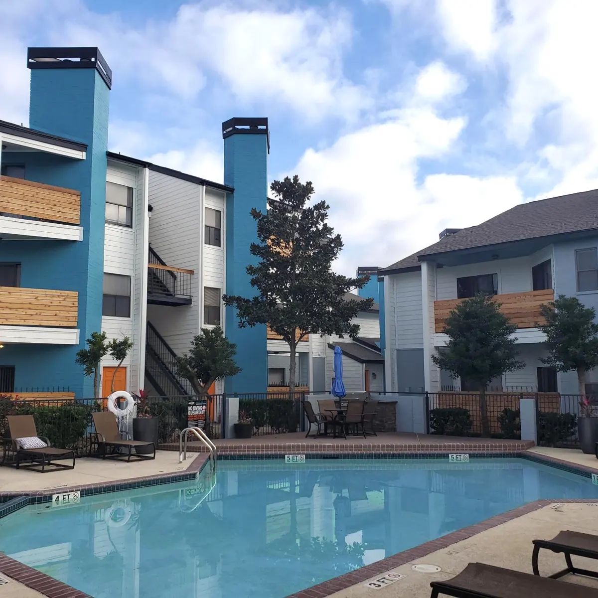Archer at Willowbrook Houston 1037+ for 1 & 2 Bed Apts
