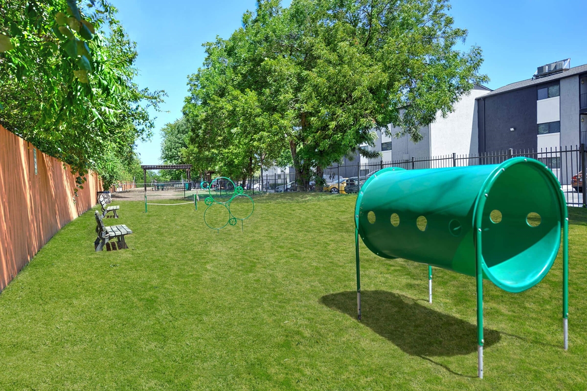 Tides on Park Lane - Dog Park - Photo 7 of 19