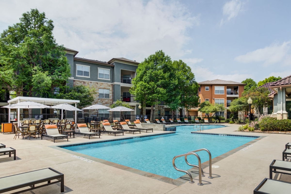 Residences at River Park West Richmond 1135+ for 1, 2 & 3 Beds