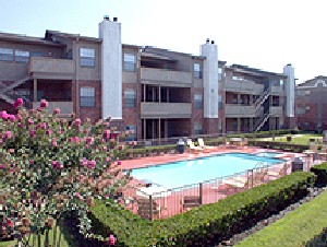 Portofino - Pool Area - Photo 4 of 9