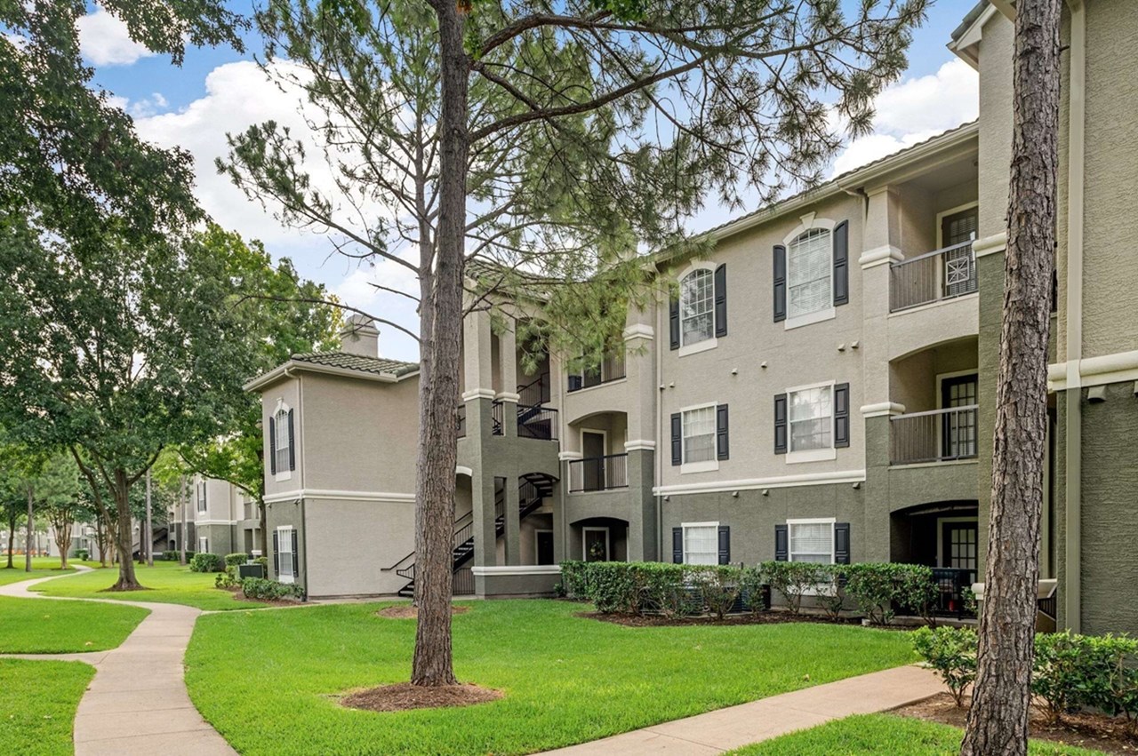 Wynnewood at Wortham - Houston, TX - Photo 1 of 37