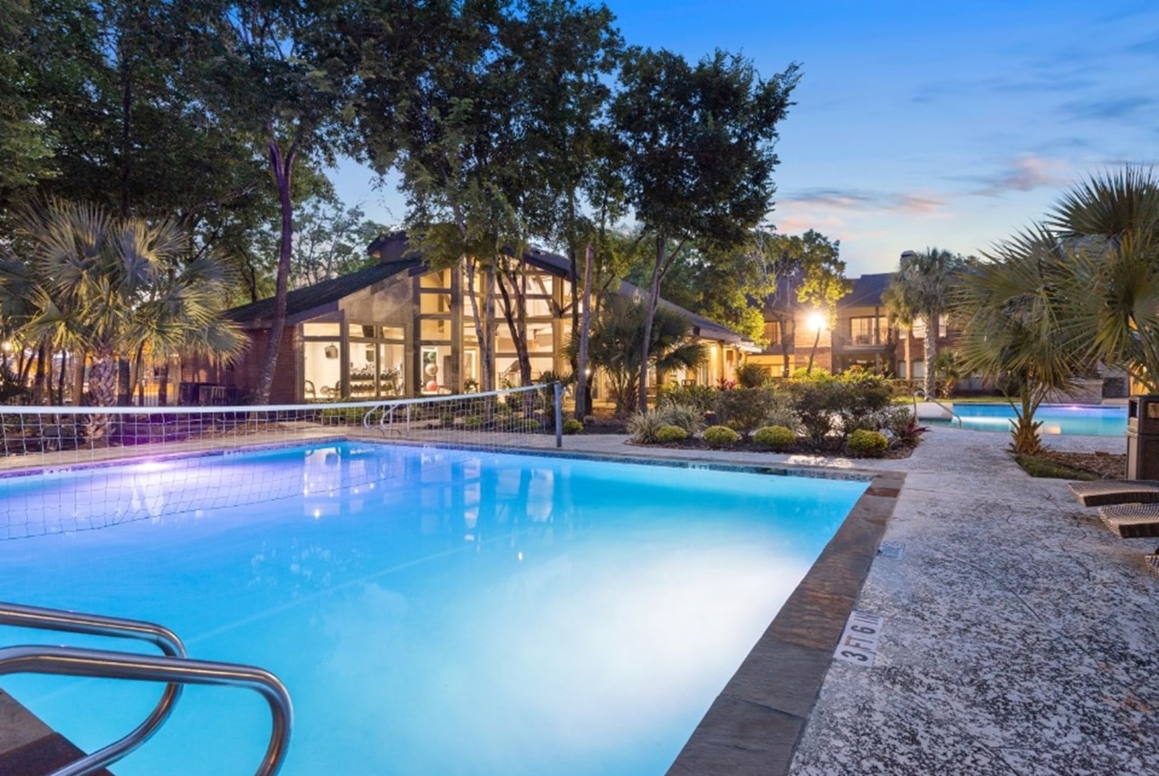 Everwood - Webster, TX - Photo 1 of 24