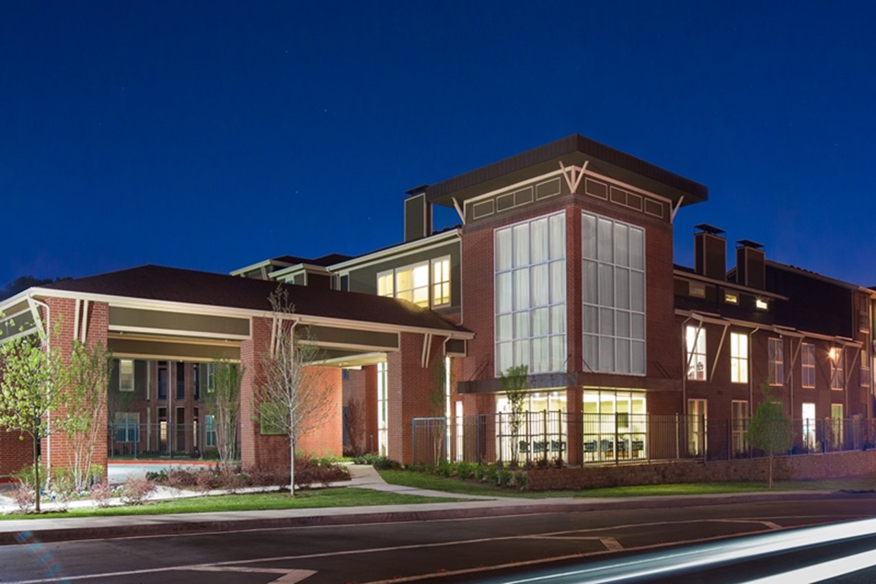 Highpoint - Dallas, TX - Photo 1 of 20