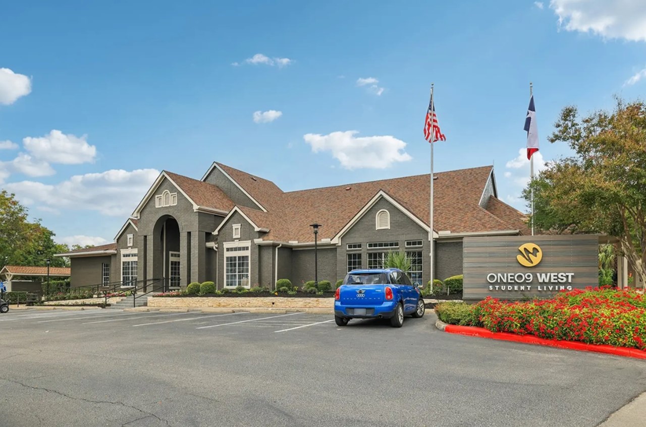 Junction - San Marcos, TX - Photo 1 of 14