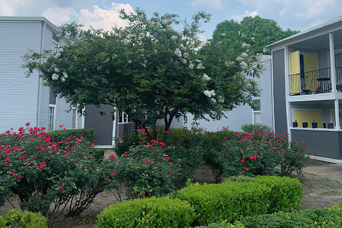 Brays Villas - Exterior - Photo 5 of 23