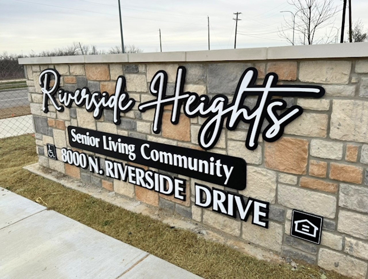 Riverside Heights - Fort Worth, TX - Photo 1 of 2