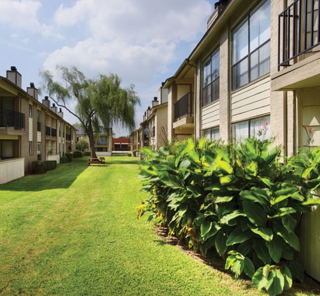 Preston Wood Apartment