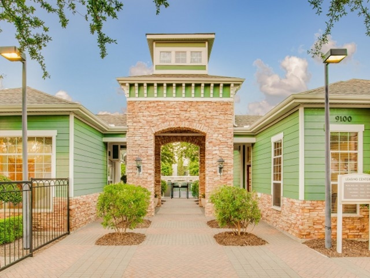 Cottonwood Ridgeview - Plano, TX - Photo 1 of 22